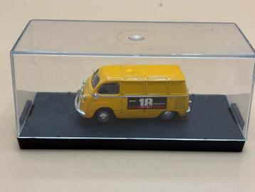 Fiat 600 Multipla Amaro 1:43 Brumm beschikbaar voor biedingen