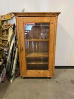 Antieke houten grenen kast, Huis en Inrichting, Kasten | Vitrinekasten, Ophalen, Met deur(en), 100 tot 150 cm, 150 tot 200 cm