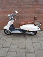 Retro snorscooter, Fietsen en Brommers, Snorfietsen en Snorscooters, Zo goed als nieuw, Benzine, Ophalen, Overige merken