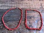 2x bloedkoralen ketting met zilveren slot 50cm, Ophalen, Rood, Zilver