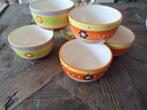 6 grote Kommen in Vrolijke Kleurtjes, Huis en Inrichting, Keuken | Servies, Ophalen of Verzenden, Keramiek, Overige stijlen, Kom(men)