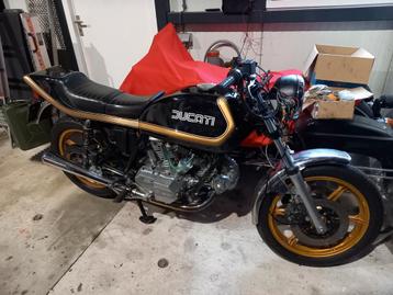 Motorreparatie & Onderhoud - Laverda, Ducati, Guzzi beschikbaar voor biedingen