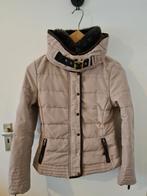 Zara Basic jas / ski jack maat S zeer nette staat, Kleding | Dames, Wintersportkleding, Ophalen of Verzenden, Zo goed als nieuw