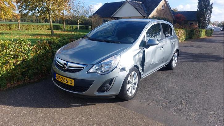 Opel Corsa 1.4-16V Anniversary Edition AIRCO BJ 2012, Auto diversen, Schadeauto's, Opel, Handgeschakeld, Benzine, Hatchback, Zilver of Grijs