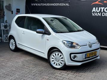 Volkswagen Up! 1.0 High up! White 75 PK! Cruise Control/ PDC beschikbaar voor biedingen
