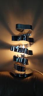 Chromen spiraal lamp 40 cm hoog besselink tafellamp, Huis en Inrichting, Lampen | Tafellampen, Ophalen of Verzenden, Zo goed als nieuw
