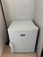 Mini vriezer (bieden), Witgoed en Apparatuur, Vriezers en Diepvrieskisten, Minder dan 85 cm, Minder dan 60 cm, Zo goed als nieuw