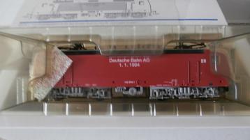 Marklin BR143 DIGITAAL nr 83443 beschikbaar voor biedingen