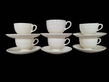 6 Wedgwood Edmé kop en schotels beschikbaar voor biedingen