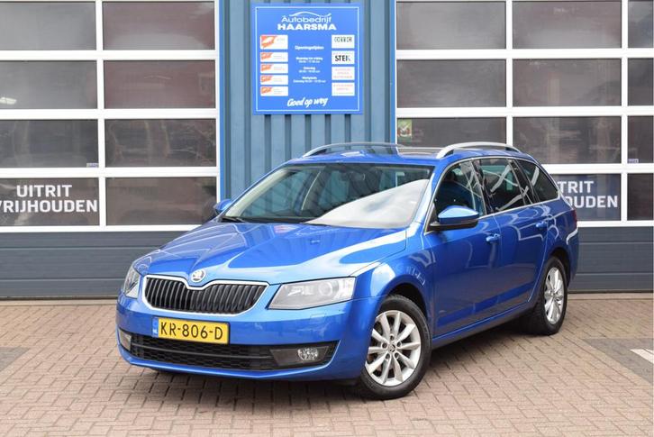 Skoda Octavia Combi 1.0 TSI Greentech Style Business Panoram, Auto's, Skoda, Bedrijf, Te koop, Octavia, ABS, Airbags, Airconditioning