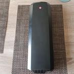 Te koop jonge Stella Livorno accu + lader + display + houder, Ophalen, Zo goed als nieuw