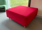 Hocker / poef - 90x90 cm rood, Ophalen, Gebruikt, Vierkant, 75 tot 100 cm