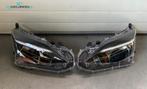 Toyota Yaris Cross koplamp links rechts