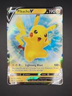 Promo Pikachu V 198, Ophalen of Verzenden, Zo goed als nieuw, Meerdere kaarten