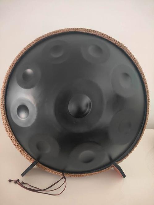 Zwarte handpan. Nieuw. 9 noten. 432hz. Incl. accessoires!, Muziek en Instrumenten, Percussie, Nieuw, Melodische percussie, Ophalen of Verzenden