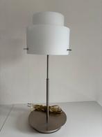 Moderne tafellamp, Huis en Inrichting, Lampen | Tafellampen, 50 tot 75 cm, Ophalen of Verzenden, Zo goed als nieuw, Glas