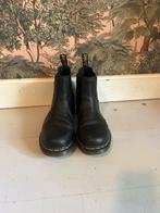 Dr. Martens Chelsea Boots - Maat 42, Kleding | Dames, Schoenen, Schoenen met lage hakken, Zwart, Ophalen of Verzenden, Dr. Martens