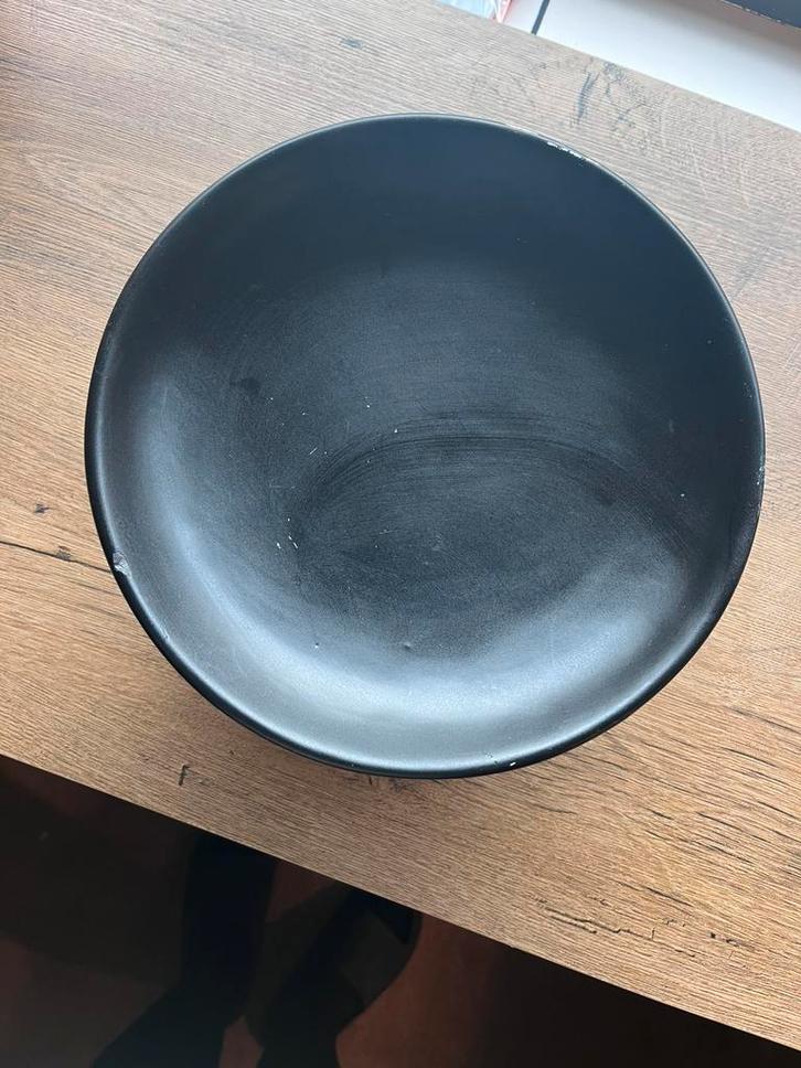Zwarte matte fruitschaal/sieraden-sleutel schaal., Huis en Inrichting, Woonaccessoires | Schalen en Manden, Zo goed als nieuw