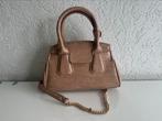 Zara schoudertasje, Sieraden, Tassen en Uiterlijk, Tassen | Damestassen, Ophalen, Zo goed als nieuw, Beige, Schoudertasje