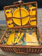 Nieuwe picknikmand 30. X. 45. Compleet, Nieuw, Ophalen of Verzenden, Glas, Overige stijlen