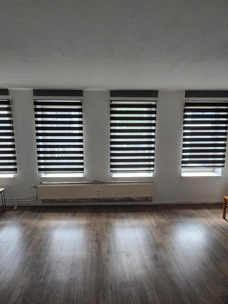 Rolgordijn licht of donkerstand keuze, Huis en Inrichting, Stoffering | Gordijnen en Lamellen, Gebruikt, Minder dan 100 cm, Zwart