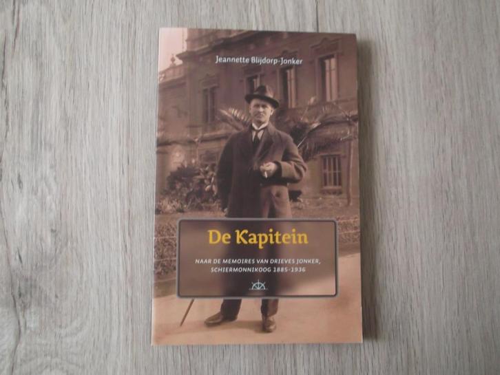 De Kapitein. Drieves Jonker. Schiermonnikoog., Boeken, Geschiedenis | Stad en Regio, Zo goed als nieuw, 20e eeuw of later, Verzenden