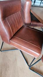 Complete eethoek leerstoelen en tafel, Ophalen