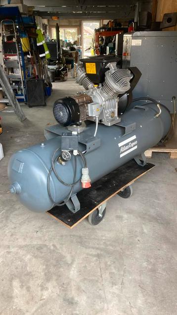 Atlas copco LT40-20- uv compressor 250Liter tank beschikbaar voor biedingen