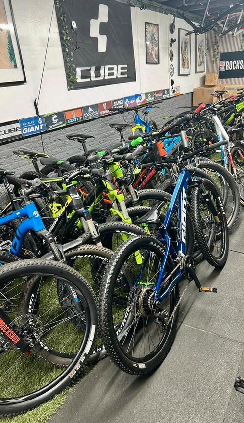 Op zoek naar een cube mountainbike? Wij hebben genoeg staan!, Fietsen en Brommers, Fietsen | Mountainbikes en ATB, Zo goed als nieuw