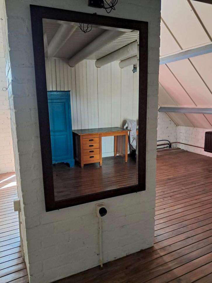 Grote Spiegel met Houten Frame, Huis en Inrichting, Woonaccessoires | Spiegels, Zo goed als nieuw, 75 tot 100 cm, 100 tot 150 cm