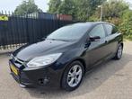 Ford Focus 1.0 EcoBoost Edition Plus Airco/Cruise/PDC, Euro 5, Stof, Gebruikt, Zwart