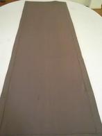 Een Tafel / kleed / loper in een mooie rustige taupe kleur, Ophalen of Verzenden, Zo goed als nieuw, Rechthoek, Binnen