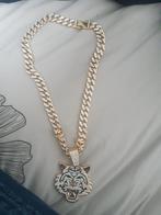Gouden ketting met diamanten + hanger met diamanten leeuw, Ophalen of Verzenden, Zo goed als nieuw