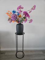 Zijdeboeket met vaas en plantenstandaard, Ophalen, Zo goed als nieuw, Binnen