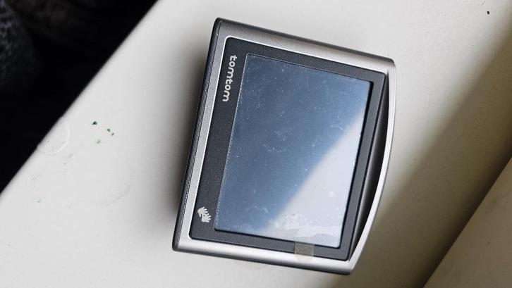 Tomtom one model 4N00.005, Auto diversen, Autonavigatie, Zo goed als nieuw, Verzenden