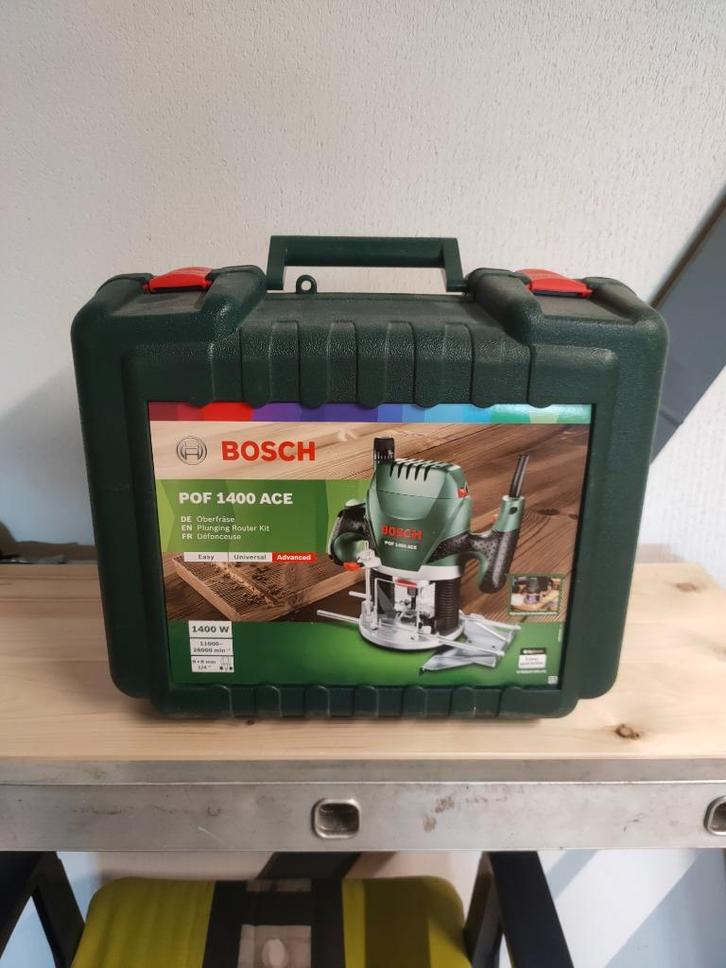 Bosch Bovenfrees , POF 1400 ACE, een keer gebruikt, Doe-het-zelf en Verbouw, Gereedschap | Freesmachines, Zo goed als nieuw, Elektrisch