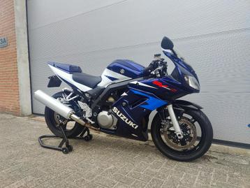 Suzuki SV 1000 SZ K5 beschikbaar voor biedingen