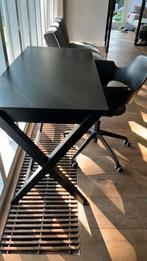 Zwart houten bureau met 1 lade en bijpassende bureaustoel, Ophalen, Met wielen, Gebruikt, Bureau
