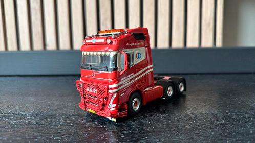 WSI VOLVO FH04 CROONEN TRANSPORT LOSSE TREKKER, Hobby en Vrije tijd, Modelauto's | 1:50, Zo goed als nieuw, Bus of Vrachtwagen