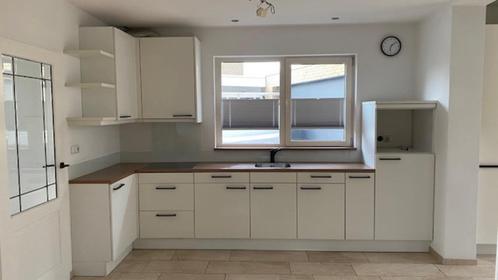 keuken, gaat weg ivm verbouwing, Huis en Inrichting, Keuken | Complete keukens, Gebruikt, Overige typen, Wit, Kunststof, Ophalen