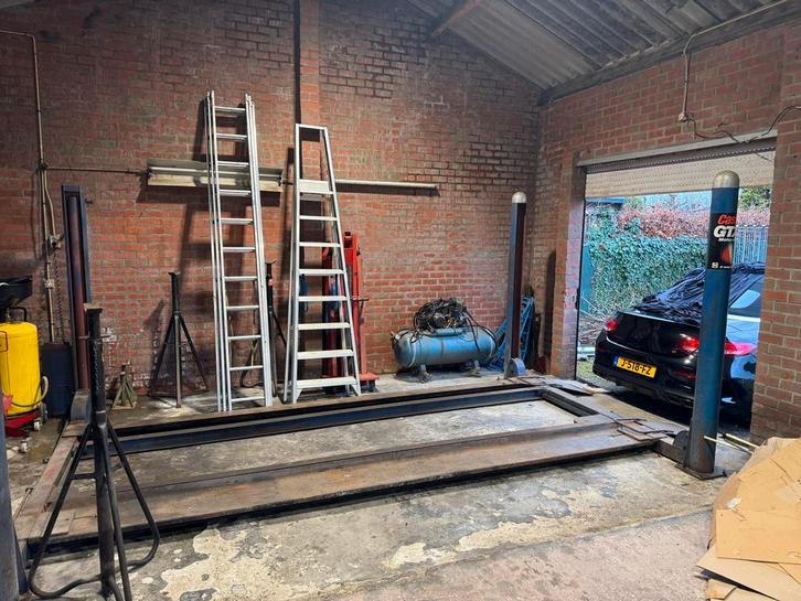 Antieke Oldtimers Autohefbrug - Origineel, Auto diversen, Autostallingen en Garages