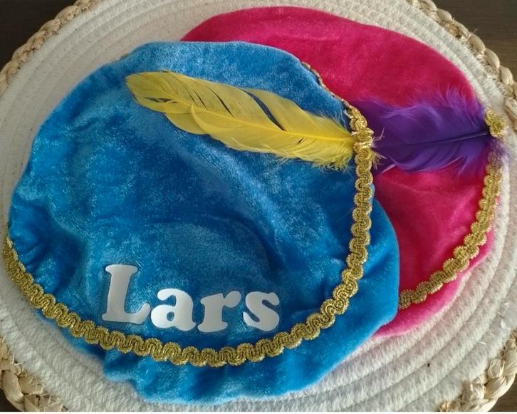 Pietenmuts met naam, Diversen, Sinterklaas, Nieuw, Ophalen of Verzenden