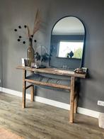 Te koop prachtige, stevige houten side table, Huis en Inrichting, Tafels | Sidetables, Ophalen of Verzenden, Gebruikt, 25 tot 50 cm