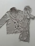 Mooie satijnen set, Kleding | Dames, Huispakken, Beige, Maat 42/44 (L), Nieuw, Ophalen of Verzenden