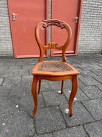 Stoel met gat in zitting - Opknapper, Ophalen, Gebruikt, Bruin, Eén