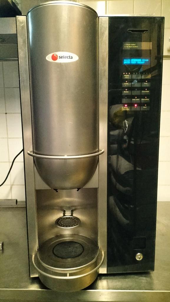 Professionele Koffieautomaat - Selecta, Witgoed en Apparatuur, Koffiemachine-accessoires, Ophalen of Verzenden