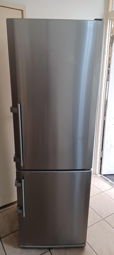 Liebherr Koelvriescombinatie.gratis bezorging in de buurt., Witgoed en Apparatuur, Koelkasten en IJskasten, Zo goed als nieuw