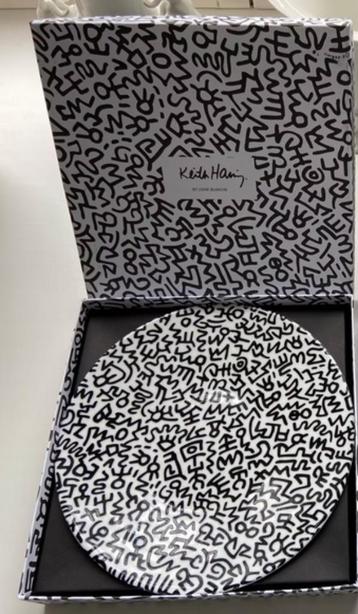 Keith Haring porseleinen bord wit/zwart (Limited Edition)  beschikbaar voor biedingen