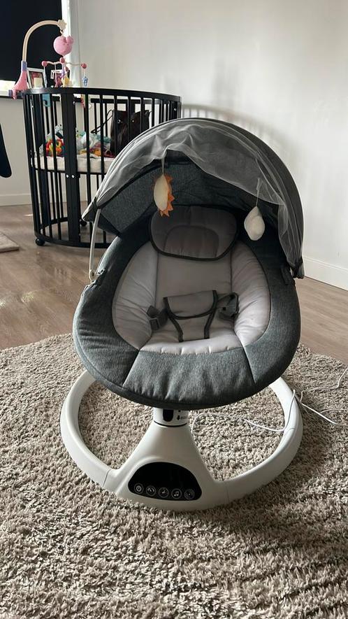 Swing stoel, Kinderen en Baby's, Wipstoeltjes, Zo goed als nieuw, Schommelstoel, Overige merken, Met gordel(s) of riempje(s), Verstelbaar