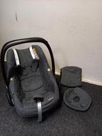Maxicosi pabble, ook evt adapters aanwezig, Ophalen, Autogordel, Zo goed als nieuw, 0 t/m 13 kg